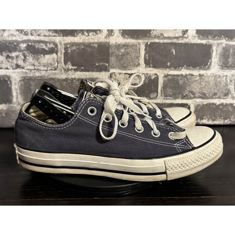 Converse Chuck Taylor All Star Low Top Navy Canvas Sneakers Women's 8 - Picture 4 of 8